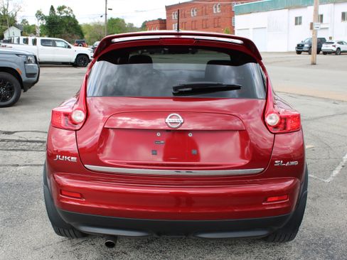 Used 2011 Nissan Juke SL w/ Sport Pkg AWD/4WD image 6