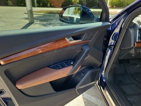 Certified 2023 Audi Q5 2.0T Premium Plus w/ Premium Plus Package image 17