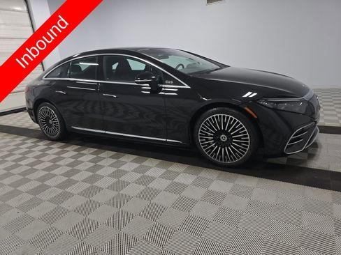 Used 2022 Mercedes-Benz EQS 580 4MATIC Sedan image 9