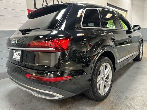 Used 2022 Audi Q7 3.0T Premium Plus w/ Premium Plus Package AWD/4WD image 3