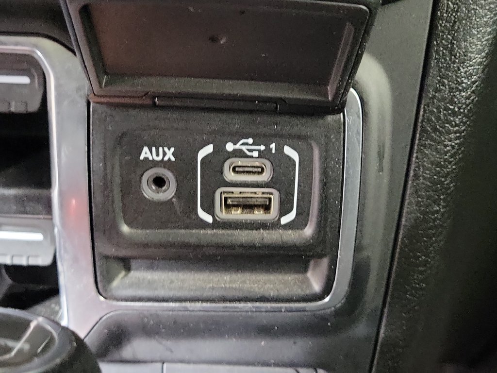 Used 2024 Jeep Gladiator Sport AWD/4WD image 21