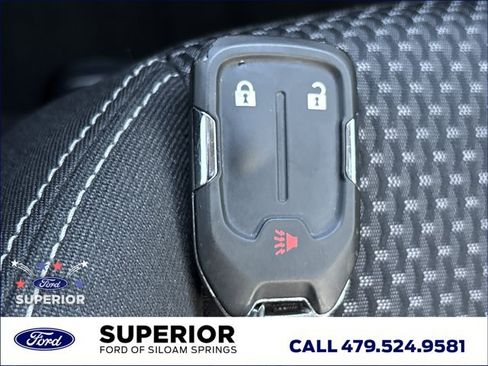 Used 2024 GMC Terrain SLE FWD image 36