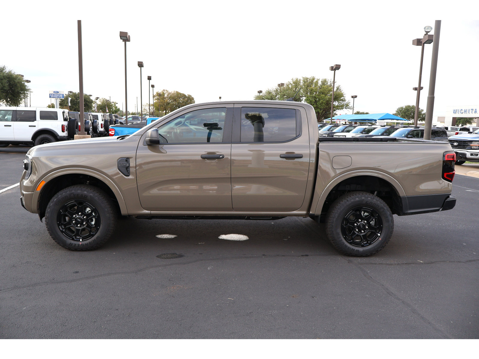New 2026 Ford Ranger XLT w/ Equipment Group 301A High RWD image 2