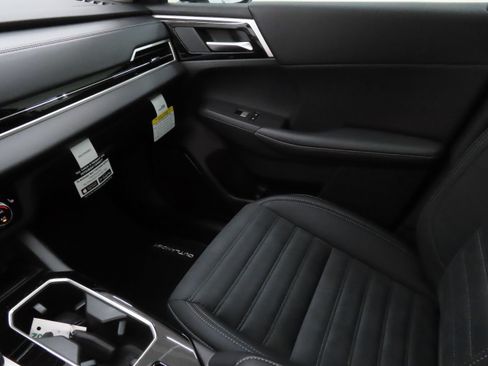 New 2026 Mitsubishi Outlander SE AWD/4WD image 19