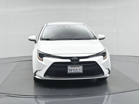 Used 2025 Toyota Corolla LE image 24