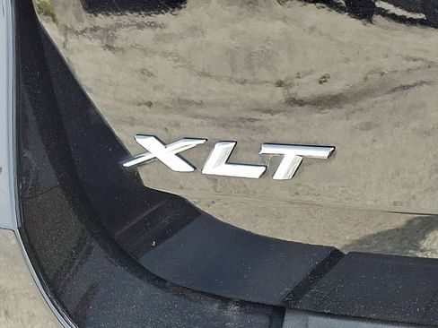 Used 2023 Ford Explorer XLT w/ Equipment Group 202A AWD/4WD image 33
