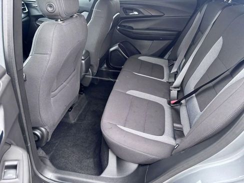 Used 2025 Chevrolet TrailBlazer LT FWD image 24