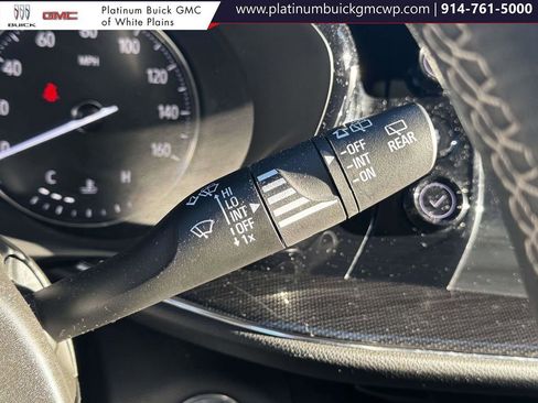 Used 2023 Buick Envision Essence image 22