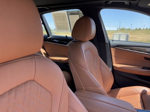 Certified 2023 BMW 540i w/ Executive Package RWD image 35