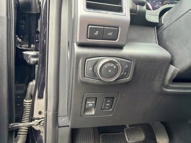 Used 2019 Ford Expedition Platinum AWD/4WD image 23