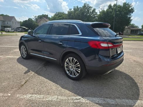 Used 2017 Lincoln MKX Reserve w/ Lincoln MKX Climate Package FWD image 5