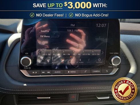 Used 2023 Nissan Rogue SV image 26