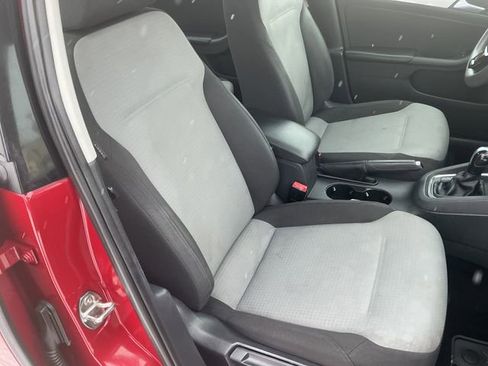 Used 2018 Volkswagen Jetta S image 33