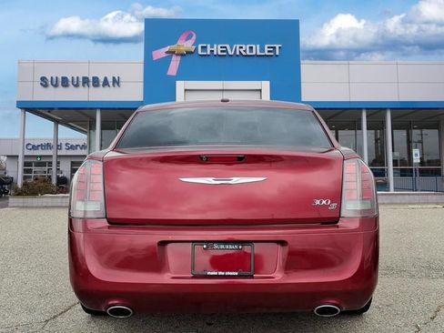Used 2014 Chrysler 300 S image 6