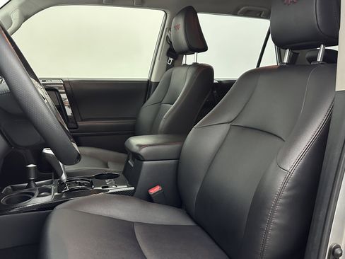 Used 2021 Toyota 4Runner TRD Off-Road Premium image 13