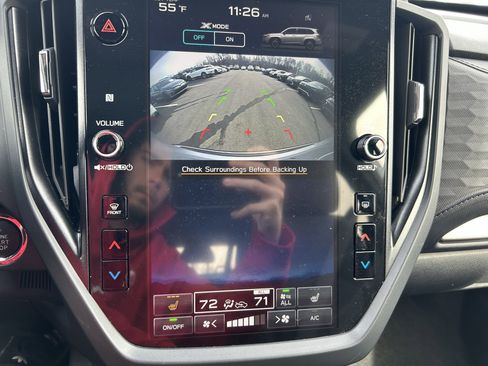 Used 2025 Subaru Forester Premium image 13