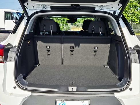 New 2026 Chevrolet TrailBlazer LT w/ Convenience Package FWD image 10
