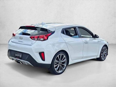 Used 2019 Hyundai Veloster 2.0 Premium image 5