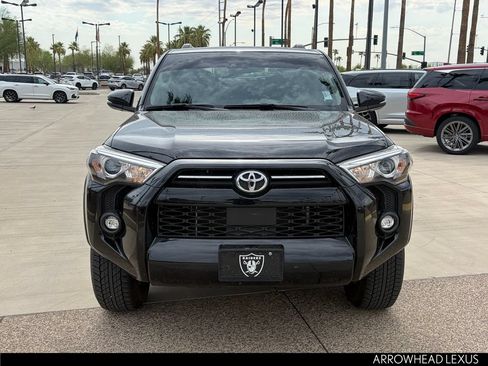Used 2024 Toyota 4Runner SR5 Premium w/ Moonroof Package AWD/4WD image 9