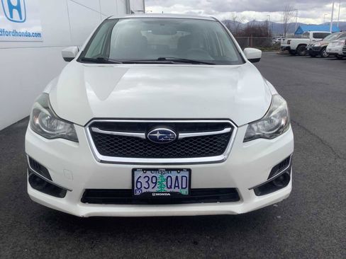 Used 2016 Subaru Impreza 2.0i Premium image 9