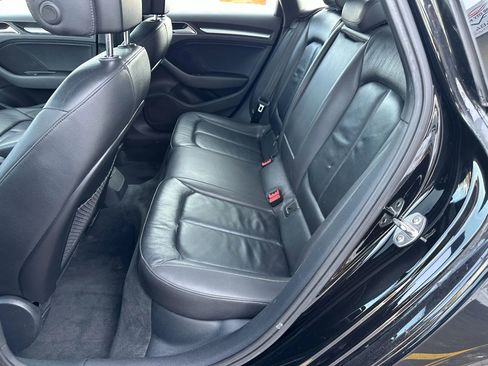 Used 2018 Audi A3 2.0T Premium image 21