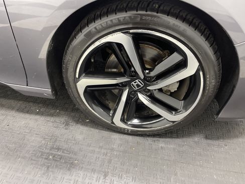 Used 2019 Honda Accord Sport image 28