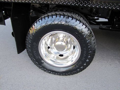 Used 2022 RAM 3500 Tradesman RWD image 24