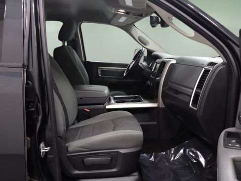 Used 2015 RAM 1500 Big Horn AWD/4WD image 14