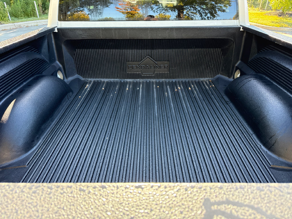 Used 2021 RAM 1500 Classic SLT AWD/4WD image 33