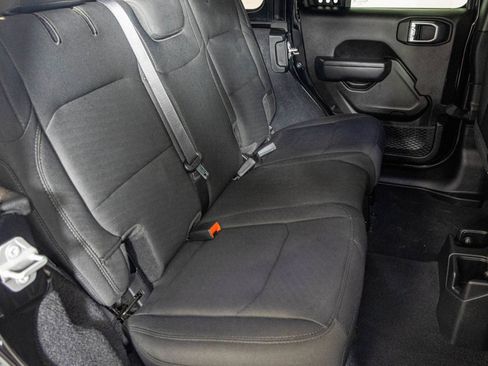 Used 2022 Jeep Wrangler Unlimited Sport AWD/4WD image 41