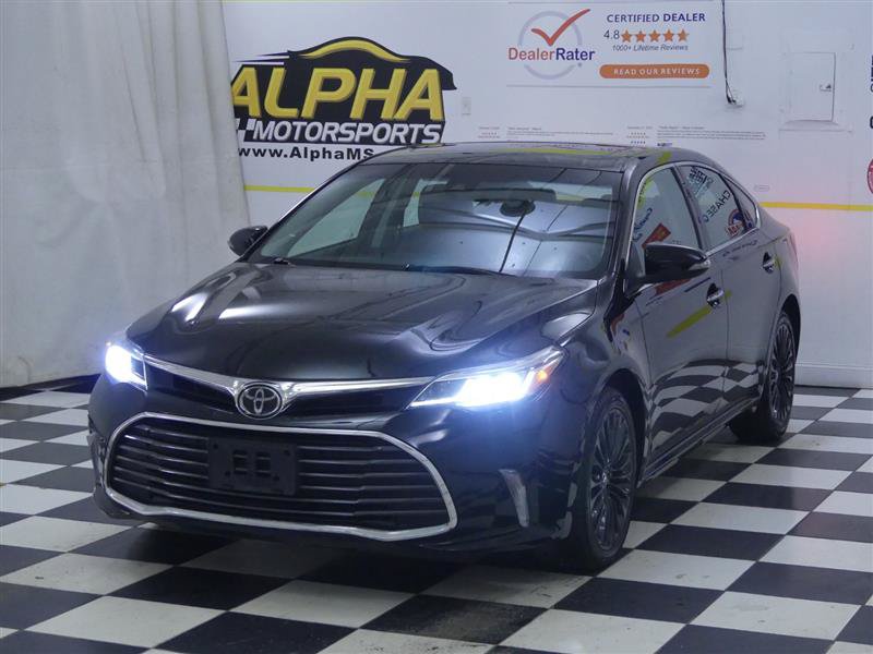 Used 2018 Toyota Avalon Touring w/ All Weather Liner Package FWD image 4