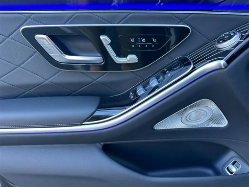 New 2026 Mercedes-Benz S 580e S 580e image 11