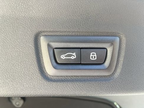 Used 2025 BMW i4 eDrive40 w/ Premium Package image 35