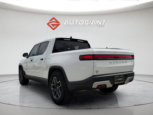 Used 2022 Rivian R1T Adventure AWD/4WD image 6