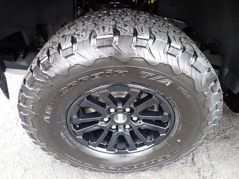 Certified 2024 Ford F150 Raptor image 12