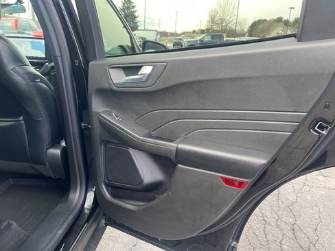Used 2023 Ford Escape ST-Line w/ Tech Pack #1 AWD/4WD image 27