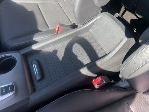 Used 2022 Honda Ridgeline RTL-E image 12