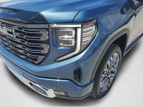 Used 2025 GMC Sierra 1500 Denali Ultimate AWD/4WD image 25