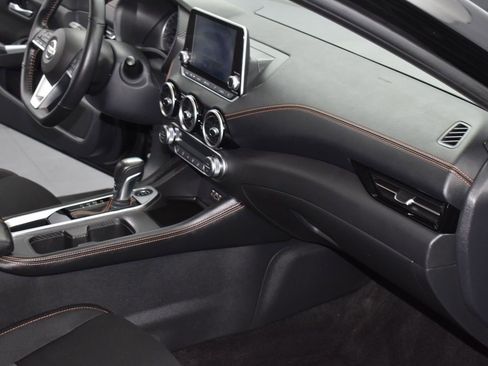 Used 2022 Nissan Sentra SR image 9