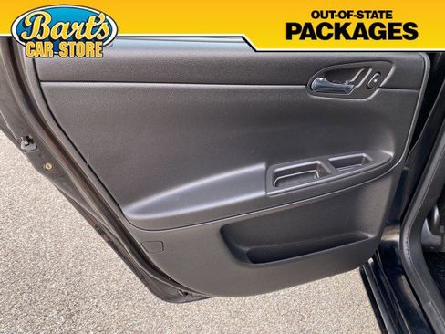 Used 2008 Chevrolet Impala LT w/ Luxury Edition Package FWD image 16