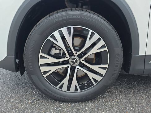 Certified 2026 Mercedes-Benz GLA 250 4MATIC image 9