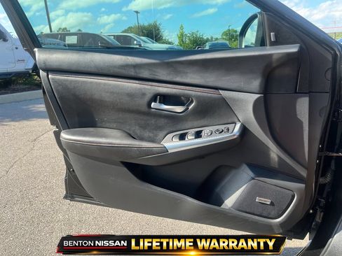 Certified 2024 Nissan Sentra SR w/ SR Premium Package FWD image 11