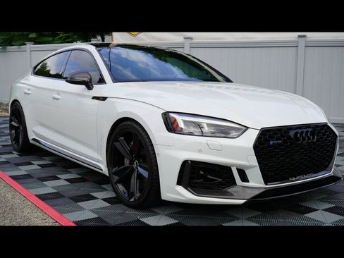 Used 2019 Audi RS 5 Sportback w/ Dynamic Plus Package AWD/4WD image 2