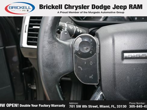 Used 2019 Land Rover Discovery SE AWD/4WD image 25