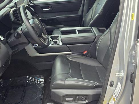 Used 2026 Toyota Tundra Limited AWD/4WD image 20