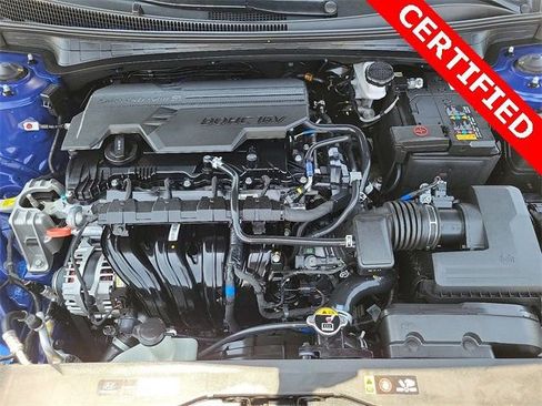 Used 2024 Hyundai Elantra Limited image 22