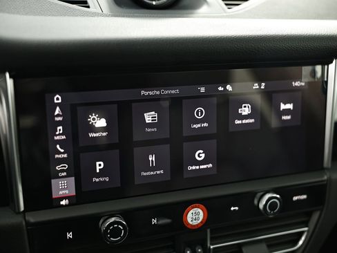 New 2026 Porsche Macan S image 38