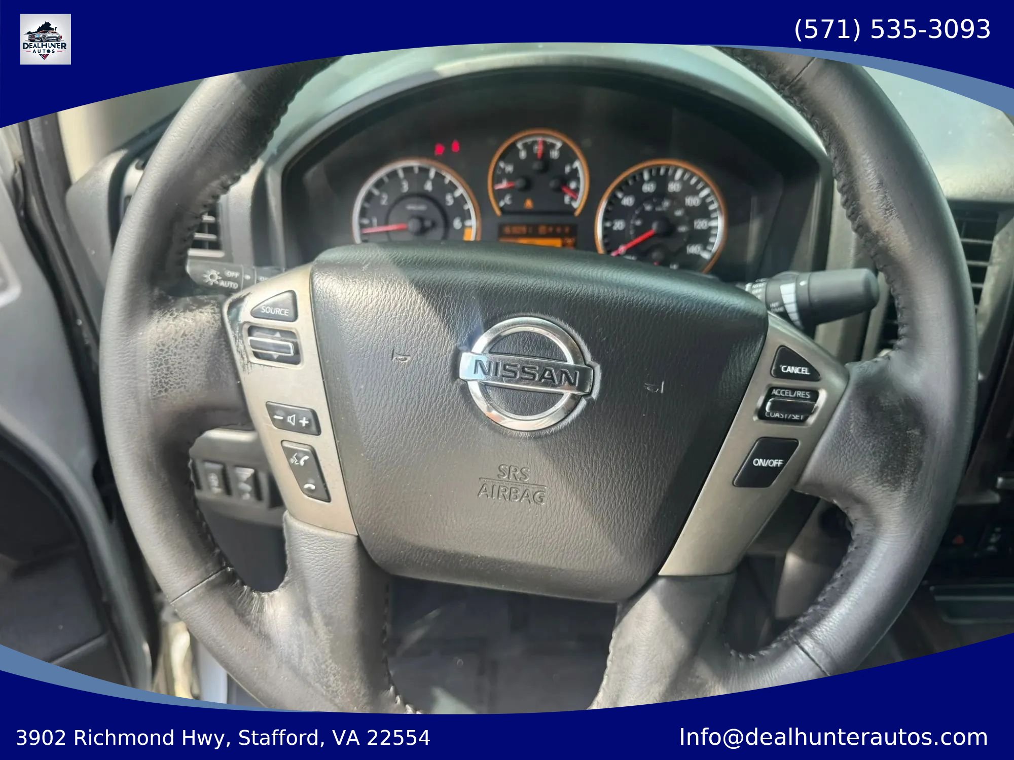 Used 2014 Nissan Titan SL w/ SL Moonroof Package AWD/4WD image 28