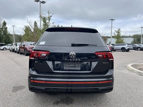 Certified 2024 Volkswagen Tiguan SE R-Line image 6
