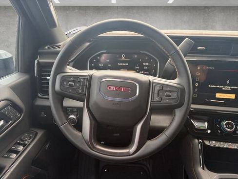 Used 2026 GMC Sierra 2500 AT4 w/ AT4 Premium Plus Package AWD/4WD image 21